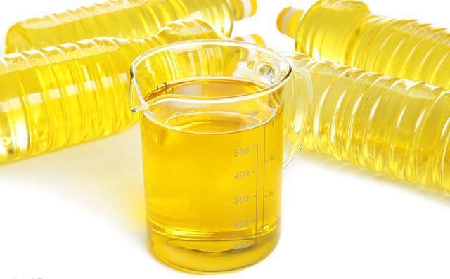 食用油过期后，脂肪酸发生了什么变化？还能吃吗？
